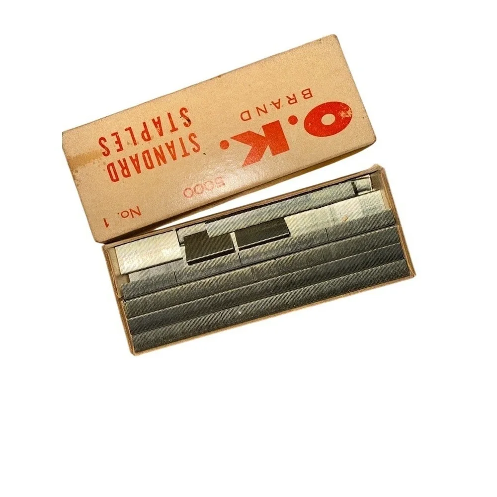Vintage O.K. Brand Standard Staples No. 1 (5000) w/ Box Manila Color missing few